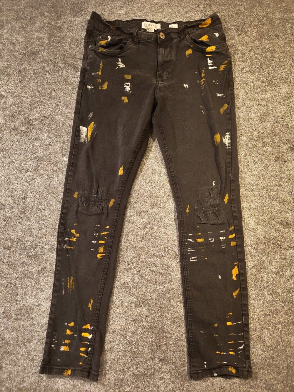 DASH Premium Denim Distressed Jeans 36x32